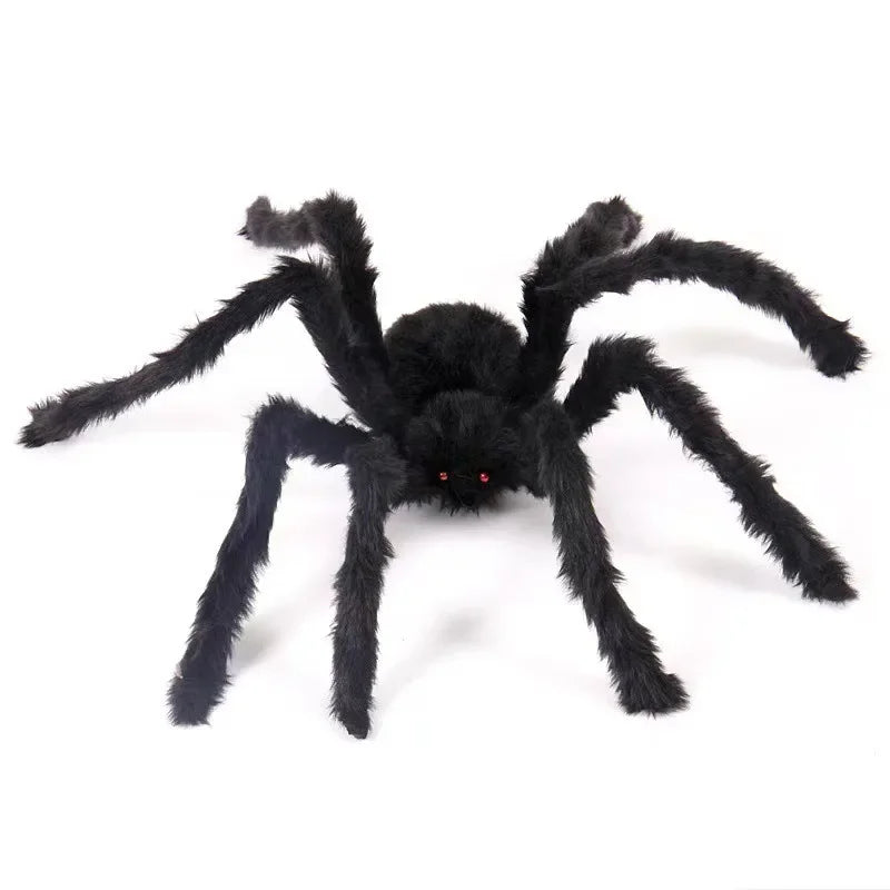 Toile d'araignée lumineuse suspendue dehors pour une fête d'Halloween